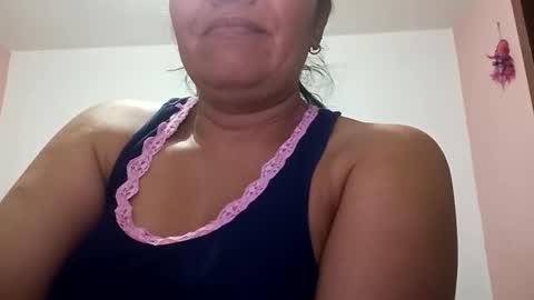 Snapshot of francy_froz chatting on 01/26/25, 02:35 francy froz online show from 01/26/25, 02:35