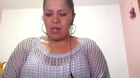 Snapshot of francy_froz chatting on 02/16/25, 03:04 francy froz online show from 02/16/25, 03:04