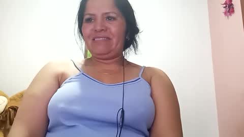 Snapshot of francy_froz chatting on 02/19/25, 05:49 francy froz online show from 02/19/25, 05:49