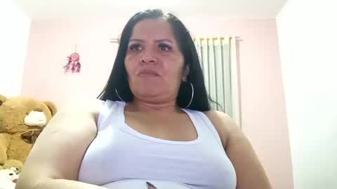 Snapshot of francy_froz chatting on 03/08/25, 03:50 francy froz online show from 03/08/25, 03:50