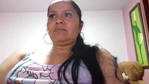 Snapshot of francy_froz chatting on 10/18/25, 03:42 francy froz online show from 10/18/25, 03:42