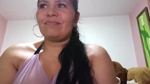 Snapshot of francy_froz chatting on 10/20/25, 04:13 francy froz online show from 10/20/25, 04:13