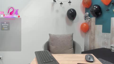 Frank online show from 10/21/25, 05:13