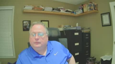 Snapshot of frankie6207 chatting on 02/23/25, 07:33 frankie6207 online show from 02/23/25, 07:33