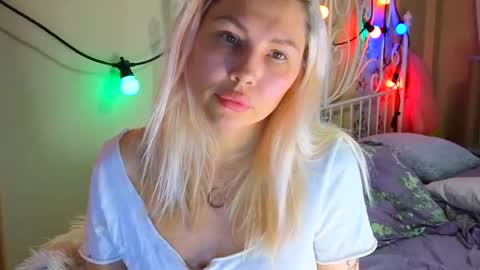 Franky online show from 02/24/25, 02:04