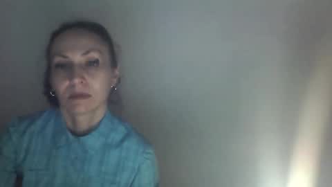 Snapshot of frankieteasing chatting on 11/19/25, 08:20 frankieteasing online show from 11/19/25, 08:20