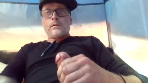 Girth Brookes online show from 11/05/25, 05:02