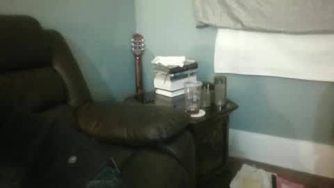 franky9097630346 online show from 03/03/25, 12:59