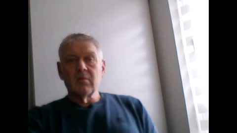Snapshot of frannkboy61 chatting on 03/21/26, 10:42 frannkboy61 online show from 03/21/26, 10:42