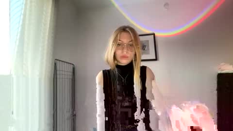 Snapshot of franny_fresh chatting on 03/15/26, 03:40 franny_fresh online show from 03/15/26, 03:40