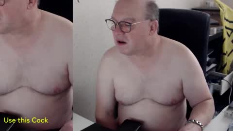 Snapshot of fransje_ chatting on 12/28/24, 11:09 Fransje online show from 12/28/24, 11:09