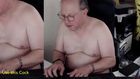 Snapshot of fransje_ chatting on 01/08/25, 01:52 Fransje online show from 01/08/25, 01:52