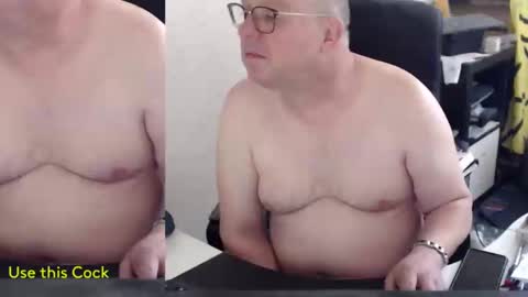 Snapshot of fransje_ chatting on 02/01/25, 11:43 Fransje online show from 02/01/25, 11:43