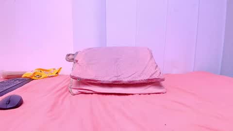 FRANYELY online show from 02/13/25, 10:43