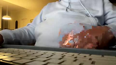 franzmontyhe online show from 10/07/25, 02:36