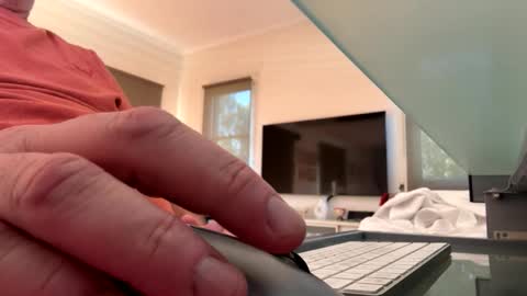 franzmontyhe online show from 10/13/25, 05:40