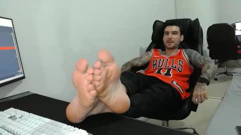 Fraser online show from 10/18/25, 03:53