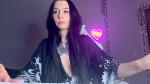 mistress Bastet and  mintcola online show from 02/19/25, 12:25