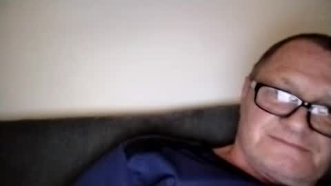 Wolfi online show from 03/10/25, 09:53