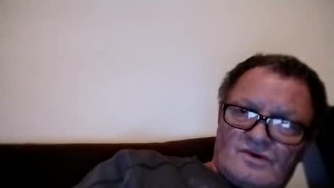 Wolfi online show from 12/15/25, 12:53