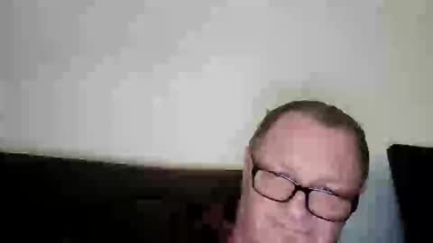 Wolfi online show from 03/28/26, 01:54