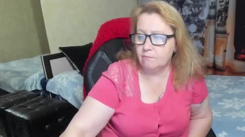 FrauMartha online show from 12/19/25, 12:56