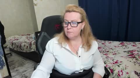 FrauMartha online show from 03/26/26, 06:13