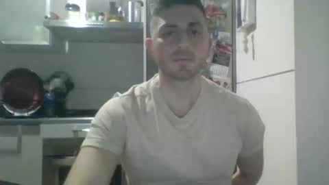 Snapshot of freakbomber chatting on 02/09/25, 05:33 freakbomber online show from 02/09/25, 05:33