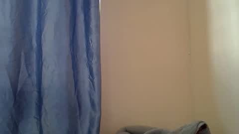 Snapshot of freakie_sissy chatting on 11/04/25, 06:01 kiki online show from 11/04/25, 06:01