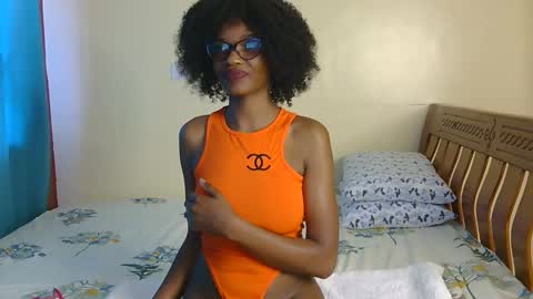 Nessa-Independent model online show from 12/08/24, 09:24