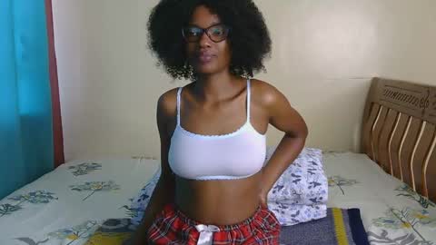 Nessa-Independent model online show from 12/09/24, 06:12