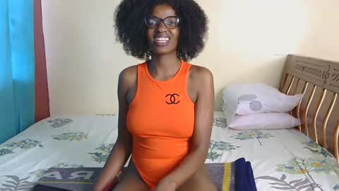 Nessa-Independent model online show from 12/14/24, 10:56