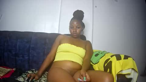 Snapshot of freaky216738 chatting on 01/15/25, 11:32 freakyLucy online show from 01/15/25, 11:32