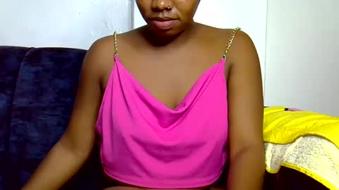 Snapshot of freaky216738 chatting on 01/26/25, 02:03 freakyLucy online show from 01/26/25, 02:03