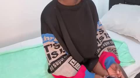 Kandy online show from 11/26/25, 08:15