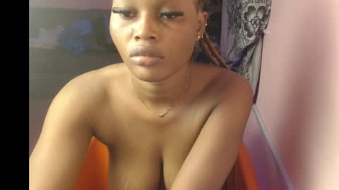 luna online show from 11/03/25, 06:36