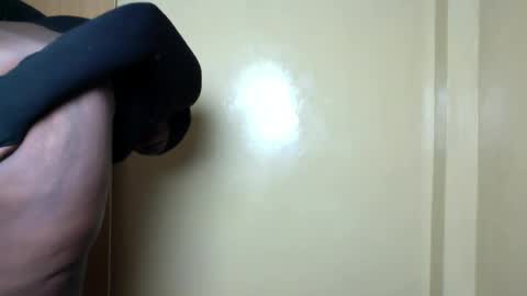 Snapshot of freaky_lyne chatting on 06/12/26, 12:09 Lyne online show from 06/12/26, 12:09