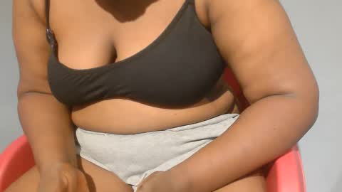 freaky slut5 online show from 11/18/25, 03:56