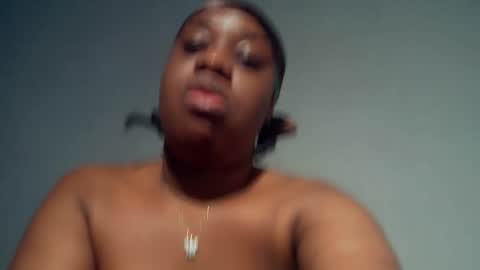 Snapshot of freaky_slut5 chatting on 12/17/25, 03:56 freaky slut5 online show from 12/17/25, 03:56