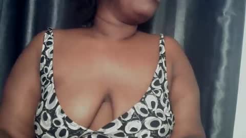 Snapshot of freaky_slut5 chatting on 04/02/26, 04:10 freaky slut5 online show from 04/02/26, 04:10