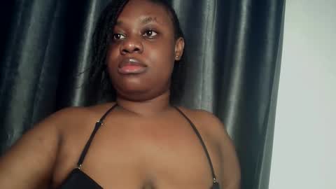 Snapshot of freaky_slut5 chatting on 04/13/26, 04:07 freaky slut5 online show from 04/13/26, 04:07