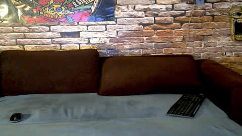 Lars online show from 11/07/25, 04:29