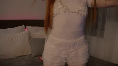 Snapshot of freckle_diyana chatting on 11/04/25, 09:36 Diyana online show from 11/04/25, 09:36