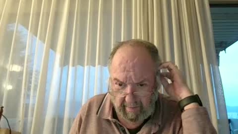 Snapshot of fredaldavid chatting on 11/14/25, 04:06 David Fredal online show from 11/14/25, 04:06