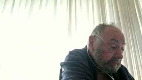 Snapshot of fredaldavid chatting on 06/10/26, 08:02 David Fredal online show from 06/10/26, 08:02