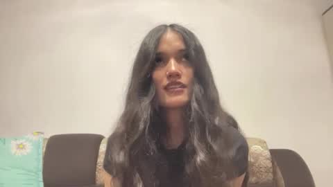 Snapshot of fredamedora chatting on 06/02/26, 05:15 Mia online show from 06/02/26, 05:15