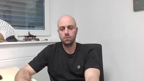 freddow online show from 11/05/25, 03:34