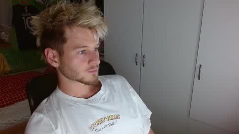 Frederick Perin online show from 09/23/25, 07:39