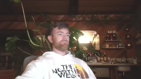 Snapshot of freddypj chatting on 01/14/25, 04:04 Freddy online show from 01/14/25, 04:04