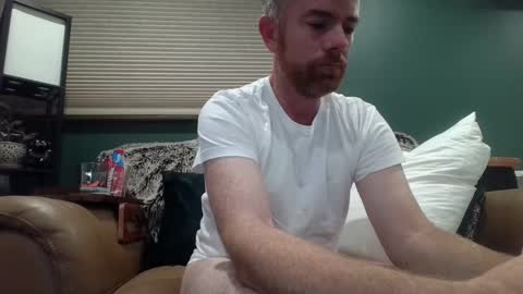 Snapshot of freddypj chatting on 09/30/25, 02:49 Freddy online show from 09/30/25, 02:49